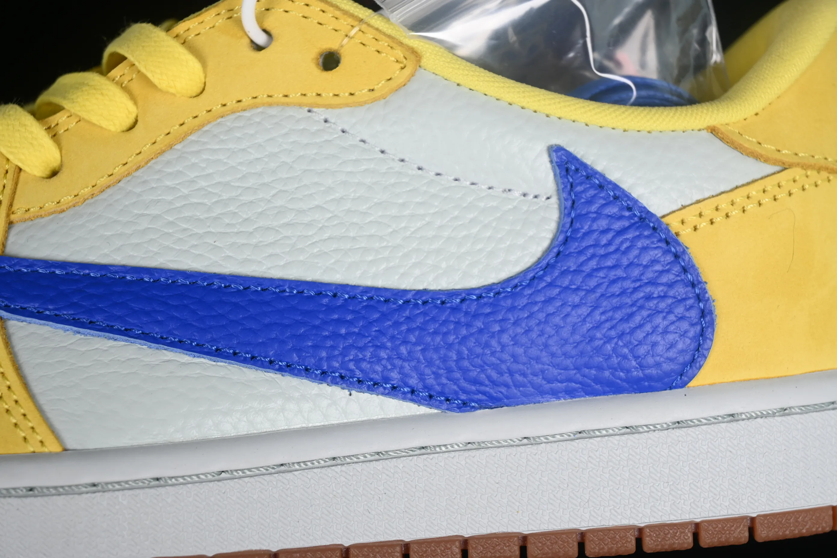 All categories Air Jordan Jordan series basketball shoes Air Jordan 1 Low Travis Scott x Air Jordan 1 Low OG AJ1 Joe 1 undercut low DZ4137-700